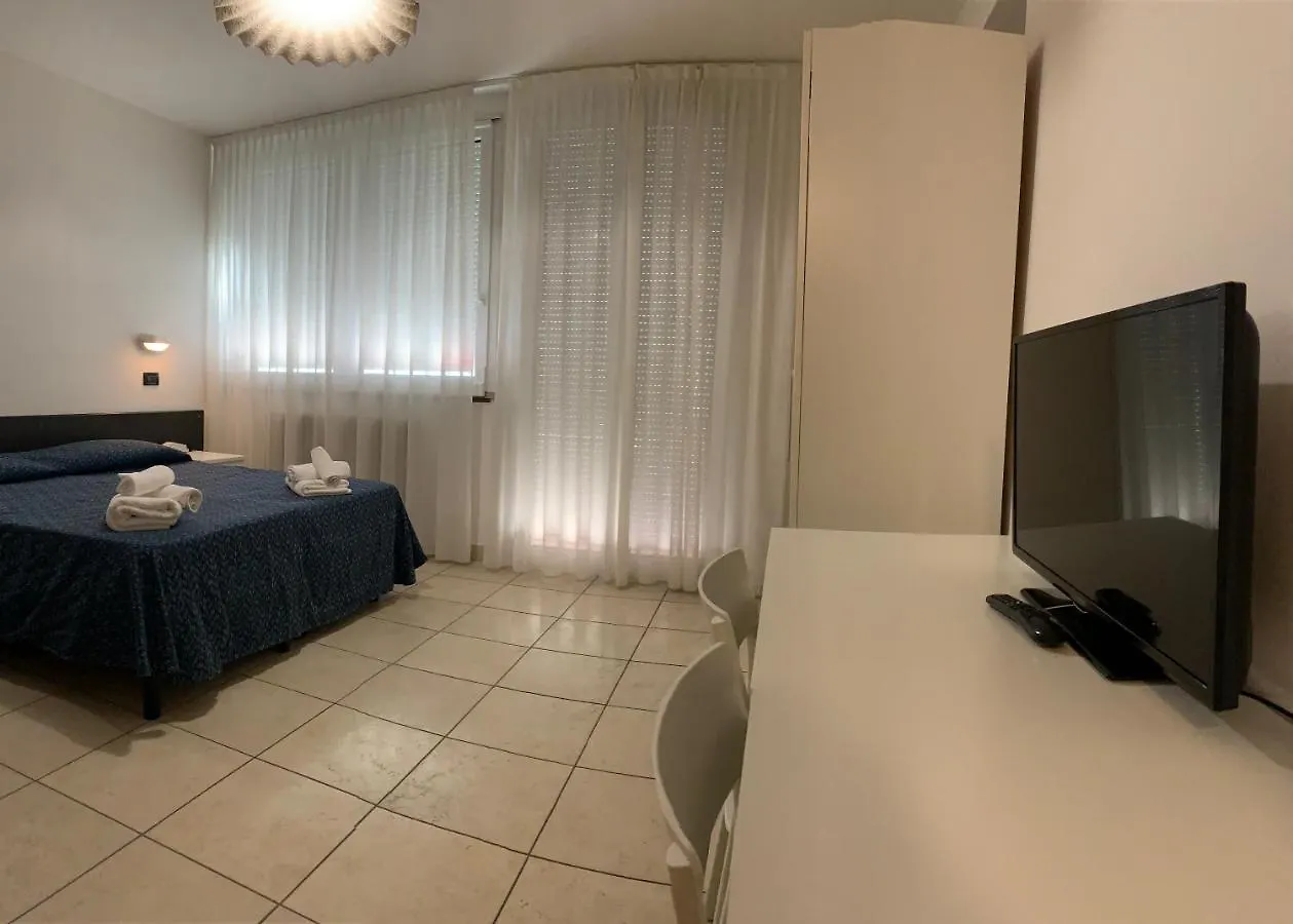 Hotel Marylise Rimini 3*,